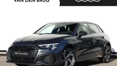 Grijs Gebruikt 2023 Audi A3 Sportback e-tron Competition Sedan | € 36.800 (Eerlijke prijs)