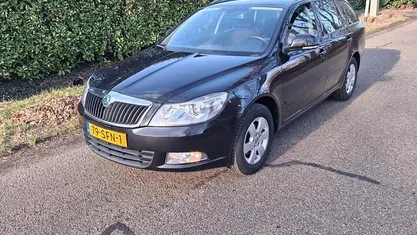 Occasion 2011 Skoda Octavia Elegance Stationwagen | € 5.499 (Eerlijke prijs)