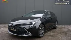 Gebruikt 2025 Toyota Corolla Team Stationwagen | € 29.799 (Eerlijke prijs)