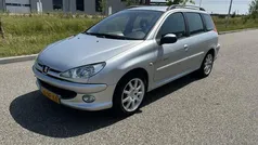Grijs Gebruikt 2003 Peugeot 206 Quiksilver Stationwagen | € 850 (Eerlijke prijs)