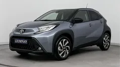 Gebruikt 2025 Toyota Aygo Pulse Hatchback | € 23.590 (Eerlijke prijs)