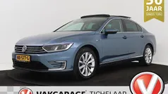 Blauw Gebruikt 2016 VW Passat GTE Sedan | € 15.399 (Eerlijke prijs)