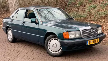 Groen Gebruikt 1992 Mercedes 190 Avantgarde Sedan | € 9.990