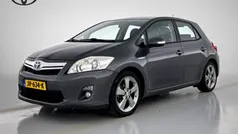 Toyota Auris Hybrid