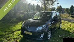 Zwart Gebruikt 2008 Renault Twingo Dynamique Hatchback | € 2.450 (Eerlijke prijs)