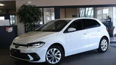 Wit Gebruikt 2021 VW Polo Style Hatchback | € 22.450 (Eerlijke prijs)
