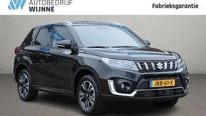 Occasion 2025 Suzuki Vitara Style SUV | € 27.430 (Eerlijke prijs)