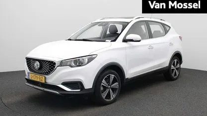 Occasion MG ZS Luxury 105 kW (143 PK) 2020 Wit Sedan