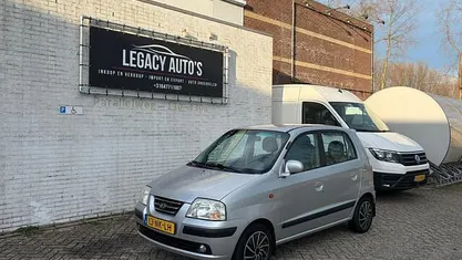 Grijs Gebruikt 2003 Hyundai Atos Dynamiq Hatchback | € 1.500 (Goede deal)