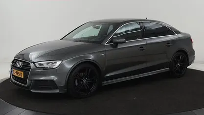 Gebruikt 2018 Audi A3 S-Line Sedan | € 15.900 (Eerlijke prijs)