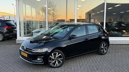 Zwart Gebruikt 2021 VW Polo Comfortline Hatchback | € 15.950 (Eerlijke prijs)