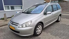 Grijs Gebruikt 2004 Peugeot 307 Stationwagen | € 950 (Eerlijke prijs)