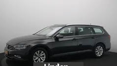 Gebruikt 2022 VW Passat Business Stationwagen | € 27.345 (Eerlijke prijs)