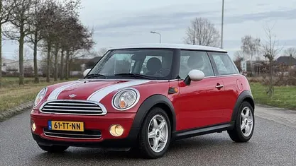 Rood Gebruikt 2007 Mini Cooper Chili Hatchback | € 3.650 (Eerlijke prijs)