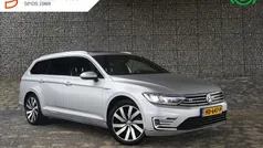 Grijs Gebruikt 2015 VW Passat Highline Stationwagen | € 17.495 (Eerlijke prijs)