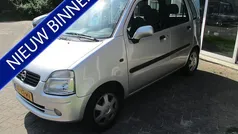 Gebruikt 2001 Opel Agila Elegance Hatchback | € 1.160 (Eerlijke prijs)