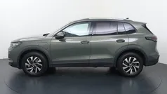 Gebruikt 2025 VW Tiguan Edition SUV | € 51.840 (Eerlijke prijs)