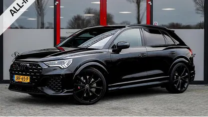 Zwart Gebruikt 2021 Audi RS Q3 Performance SUV | € 59.950 (Eerlijke prijs)