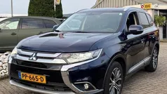 Blauw Gebruikt 2017 Mitsubishi Outlander SUV | € 15.950 (Eerlijke prijs)