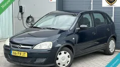 Gebruikt 2004 Opel Corsa Cosmo Hatchback | € 950 (Goede deal)