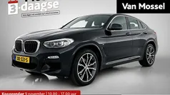 Zwart, metallic lak Gebruikt 2019 BMW X4 Executive SUV | € 35.900 (Goede deal)