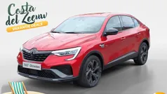 Rood Gebruikt 2023 Renault Arkana Engineered SUV | € 27.935 (Eerlijke prijs)