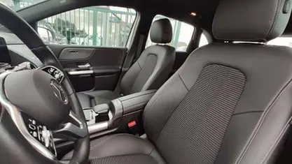 Wit Gebruikt 2019 Mercedes 180 Style Sedan | € 27.490 (Eerlijke prijs)