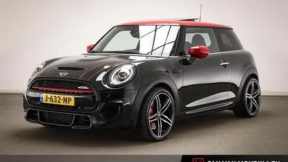 Gebruikt 2020 Mini John Cooper Works Chili Hatchback | € 30.695 (Eerlijke prijs)