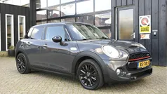 Grijs, metallic lak Gebruikt 2015 Mini Cooper S Business Hatchback | € 16.999 (Eerlijke prijs)