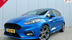Blauw, metallic lak Gebruikt 2020 Ford Fiesta ST-Line X Hatchback | € 15.990 (Eerlijke prijs)