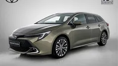 Gebruikt 2024 Toyota Corolla Stationwagen | € 28.950 (Eerlijke prijs)