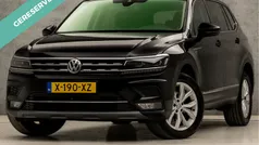 Zwart Gebruikt 2018 VW Tiguan Highline SUV | € 25.445 (Eerlijke prijs)