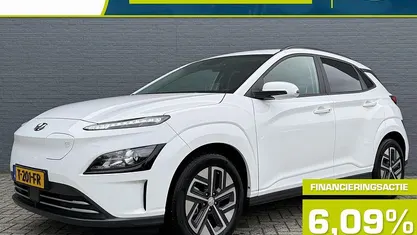 Wit Occasion 2023 Hyundai Kona SUV | € 26.835 (Eerlijke prijs)