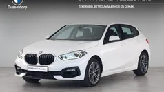 Wit Gebruikt 2020 BMW 118 Executive Hatchback | € 24.350 (Eerlijke prijs)