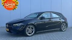 Zwart Gebruikt 2023 Mercedes A200 AMG line Hatchback | € 33.985 (Eerlijke prijs)
