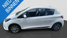 Wit Gebruikt 2017 Toyota Yaris Hatchback | € 15.950 (Eerlijke prijs)