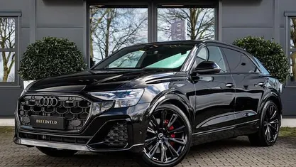 Zwart Nieuw 2025 Audi Q8 Competition SUV | € 126.500 (Eerlijke prijs)