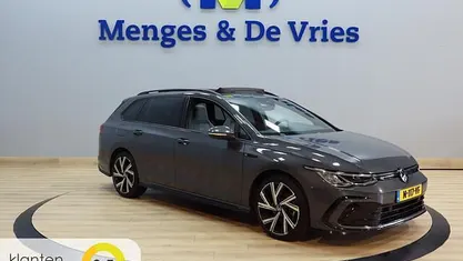 Occasion VW Golf VIII R-line 150 PK (110 kW) 2022 Grijs Stationwagen