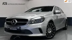Grijs Gebruikt 2015 Mercedes A180 Ambition Hatchback | € 12.499 (Eerlijke prijs)