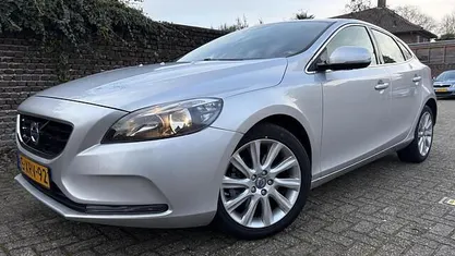 Occasion Volvo V40 Momentum 150 PK (110 kW) 2014 Hatchback