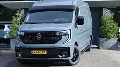 Grijs Nieuw 2024 Renault Master Black Edition Van | € 34.950 (Goede deal)