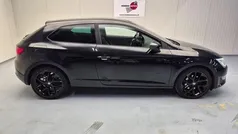 Zwart, metallic lak Gebruikt 2013 Seat Leon SC FR Hatchback | € 8.940 (Eerlijke prijs)