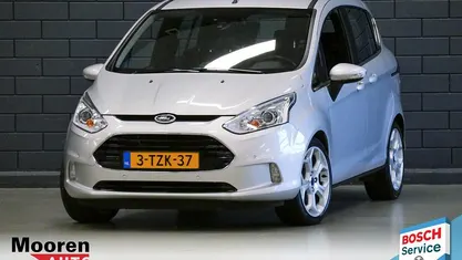 Grijs Gebruikt 2014 Ford B-MAX Titanium MPV | € 7.950 (Goede deal)
