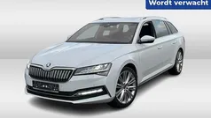 Wit Gebruikt 2020 Skoda Superb LAURIN & KLEMENT Stationwagen | € 26.950 (Eerlijke prijs)