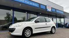 Gebruikt 2010 Peugeot 206 Hatchback | € 2.945 (Eerlijke prijs)