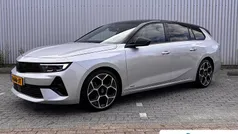 Grijs Gebruikt 2023 Opel Astra Ultimate Stationwagen | € 27.895 (Eerlijke prijs)