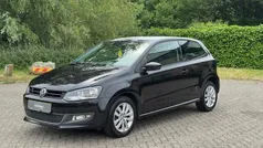 Zwart, metallic lak Gebruikt 2011 VW Polo Highline Hatchback | € 6.499 (Eerlijke prijs)