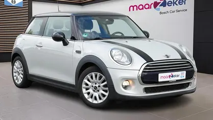 Wit Gebruikt 2015 Mini Cooper Business Hatchback | € 8.750 (Super prijs)