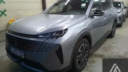 Occasion 2025 Peugeot 5008 Allure MPV | € 31.750 (Goede deal)