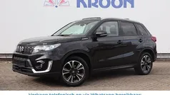 Zwart Gebruikt 2020 Suzuki Vitara SUV | € 22.900 (Eerlijke prijs)